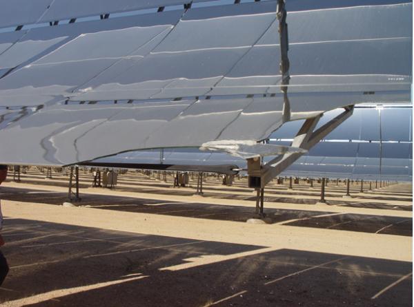 抗反射涂层在光伏设备中的成本效益如何评估 抗反射涂层在光伏设备中的成本效益如何评估