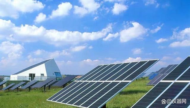 光伏材料如何适应频繁的雷电和电磁干扰 光伏材料如何适应频繁的雷电和电磁干扰