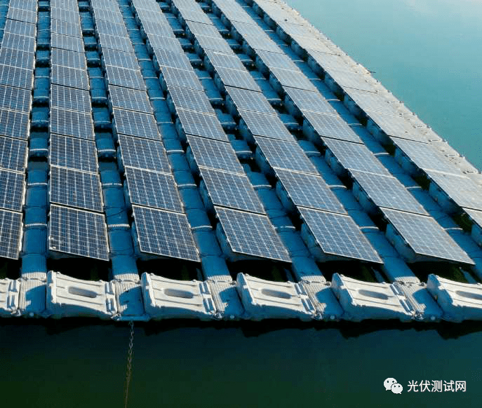 光伏材料在水上光伏电站中的安装与维护技术有哪些创新 光伏材料在水上光伏电站中的安装与维护技术有哪些创新