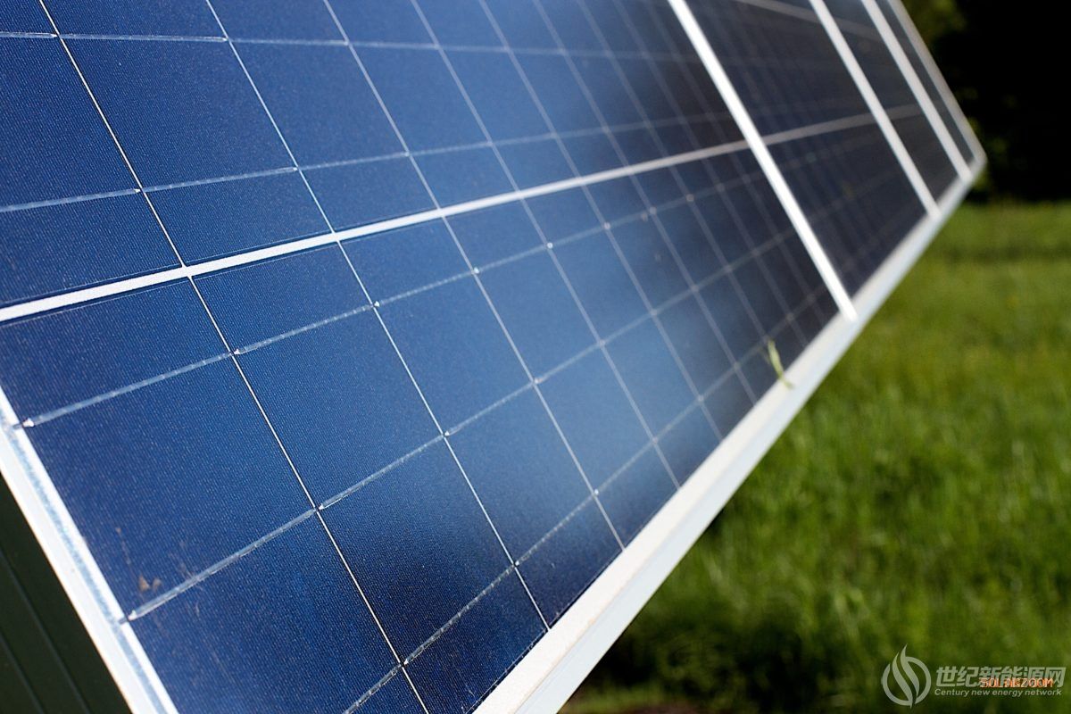 纳米级结构如何改善光伏材料的光吸收特性 纳米级结构如何改善光伏材料的光吸收特性