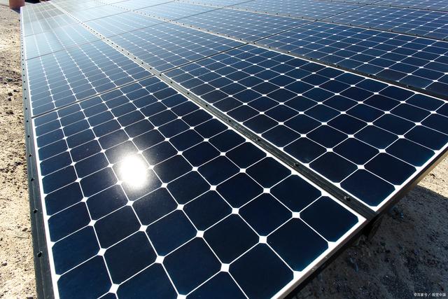 如何在高纬度地区选择适合的光伏材料 如何在高纬度地区选择适合的光伏材料