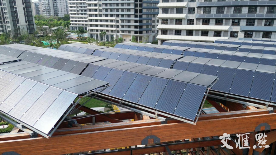 光伏材料在公共建筑项目中的实际应用效果