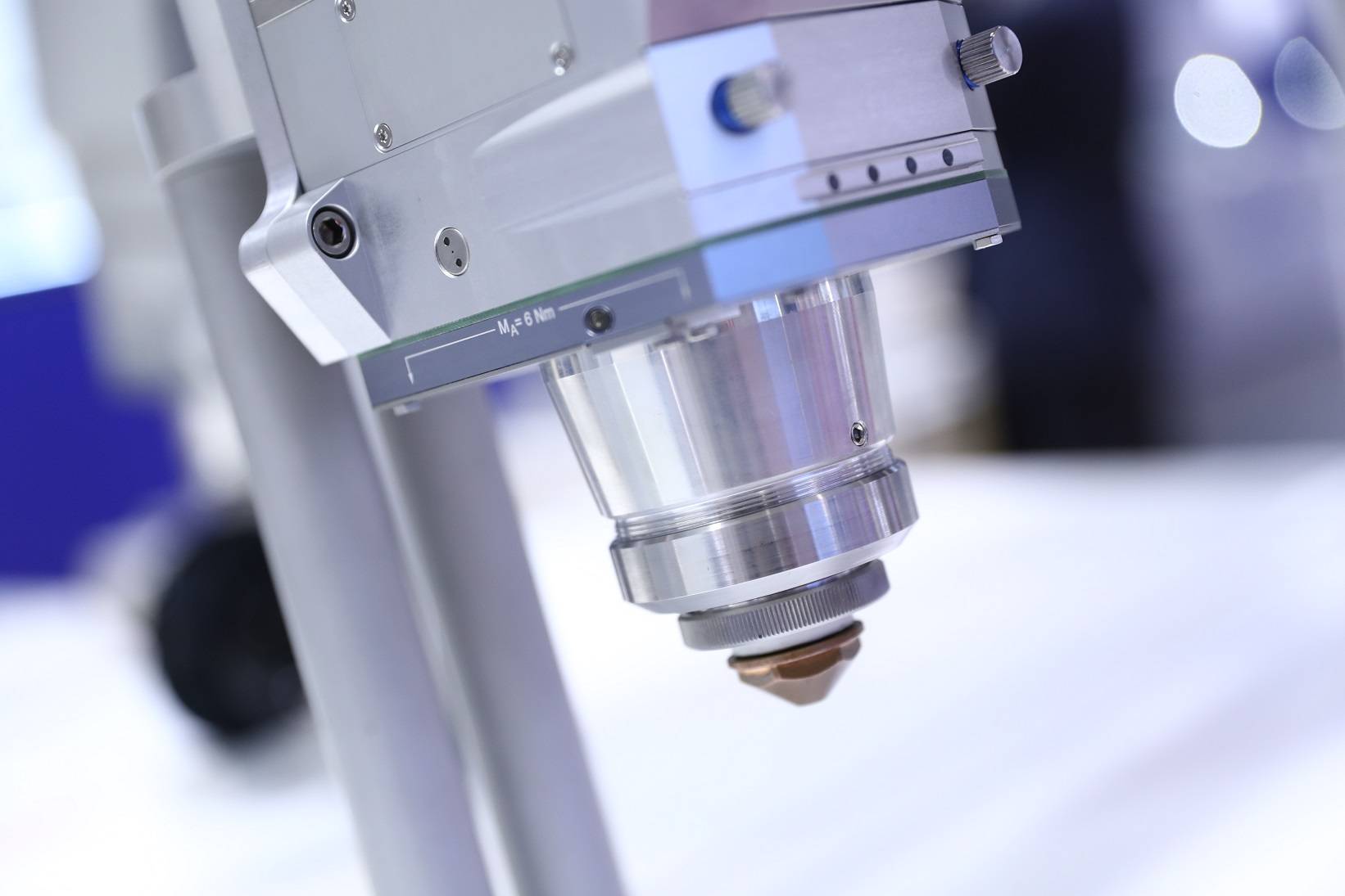 光伏材料激光加工对环境有何影响