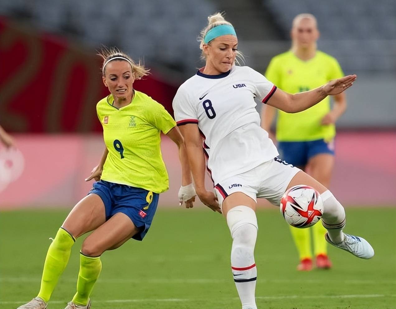 南非女足升级挑战，举步维艰