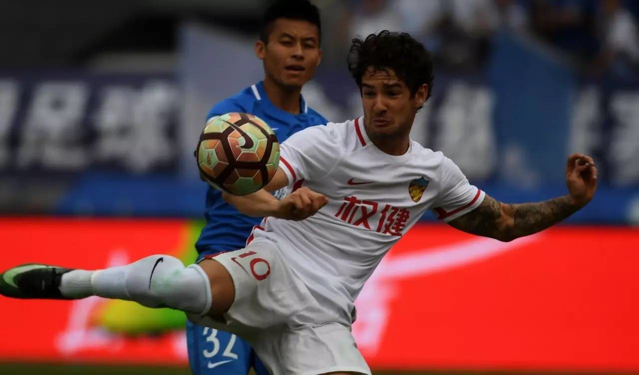 重庆力帆客场大败，遭遇连败