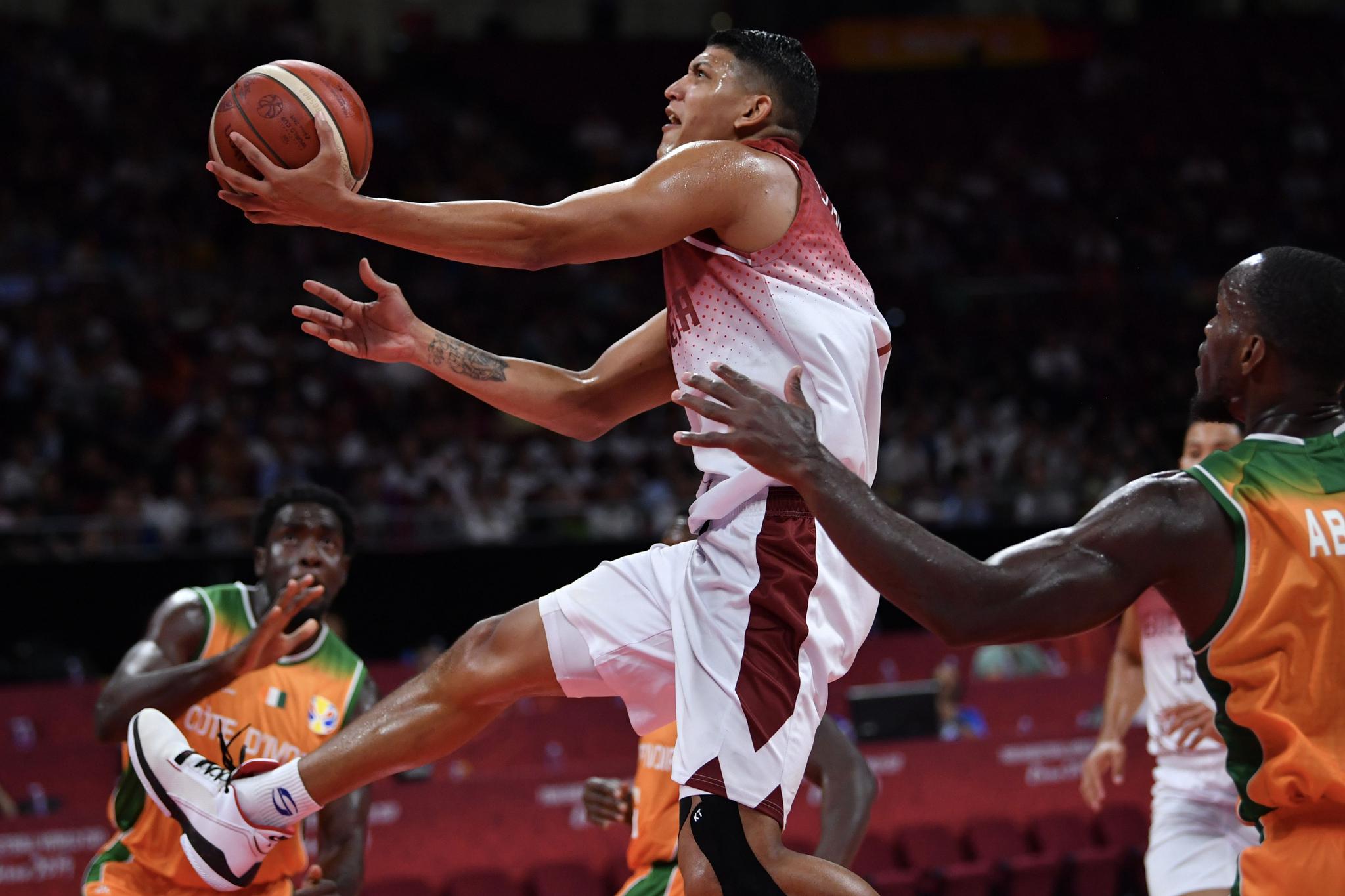 委内瑞拉球队考虑签约欧洲后卫，提升防线