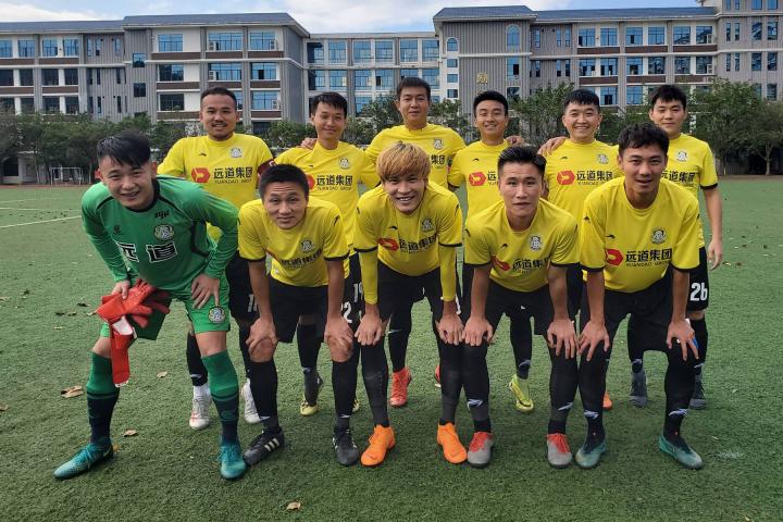 湖南足球队新赛季大胜开局，向冠军发起冲击