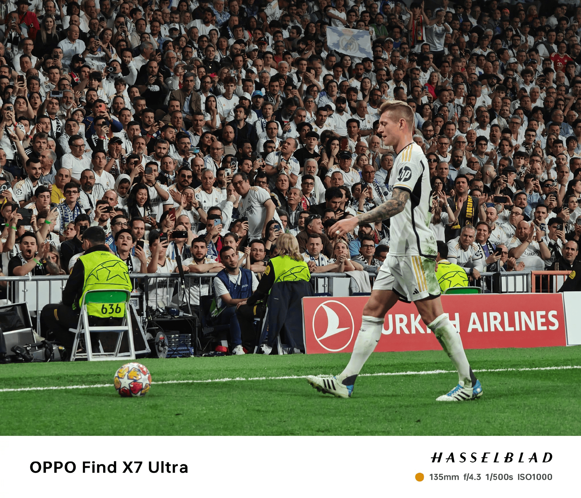 惊艳一战!精彩瞬间回放,球迷欢呼不已! 惊艳一战!精彩瞬间回放,球迷欢呼不已!