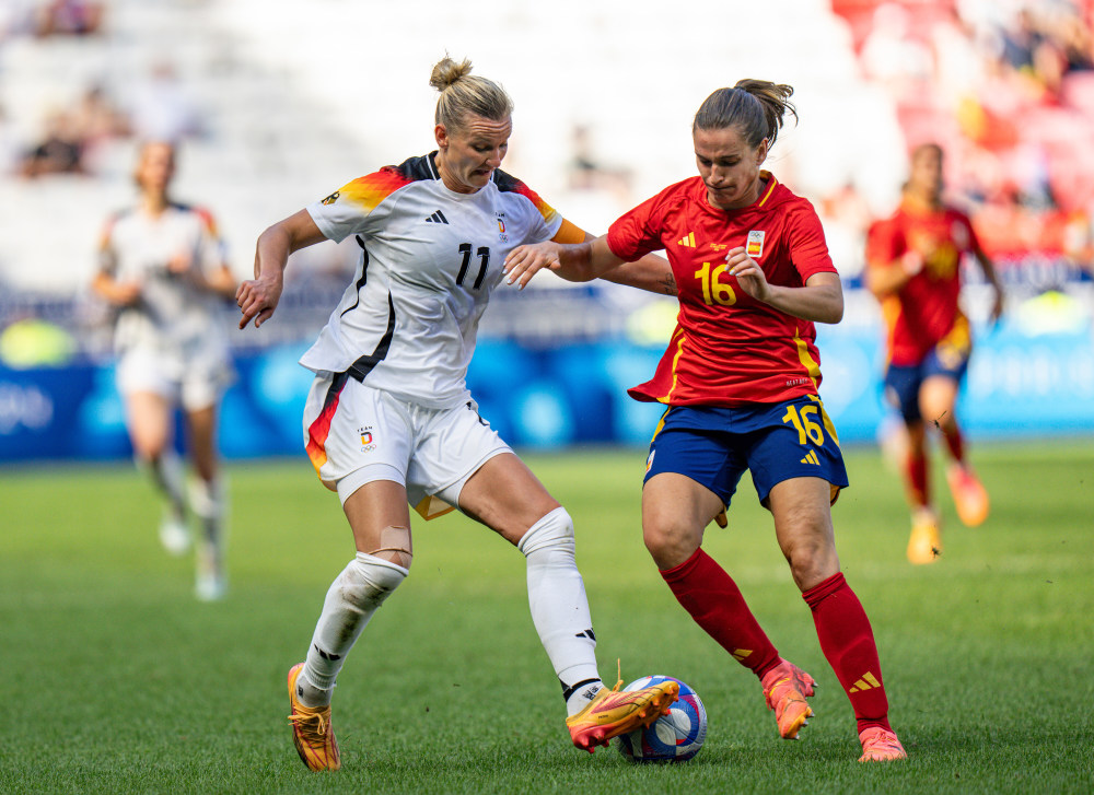 德国女足表现出色晋级八强 德国女足表现出色晋级八强