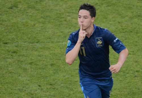 法国逆袭波斯尼亚,保护领先优势 法国逆袭波斯尼亚,保护领先优势