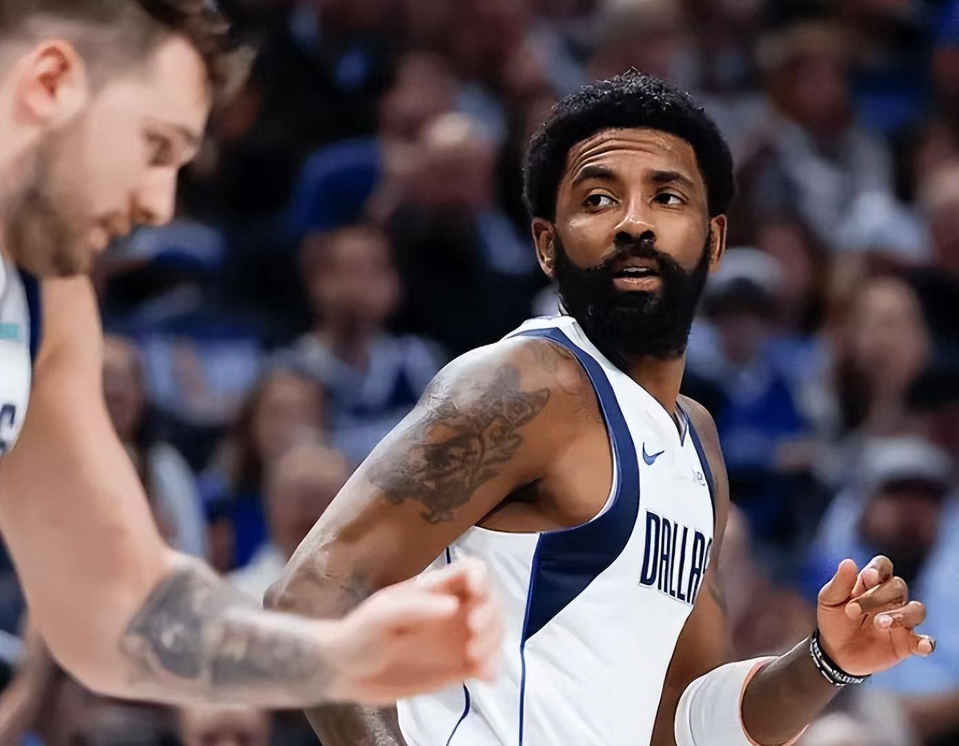 独行侠大胜爵士，东契奇连得+助球队重振士气