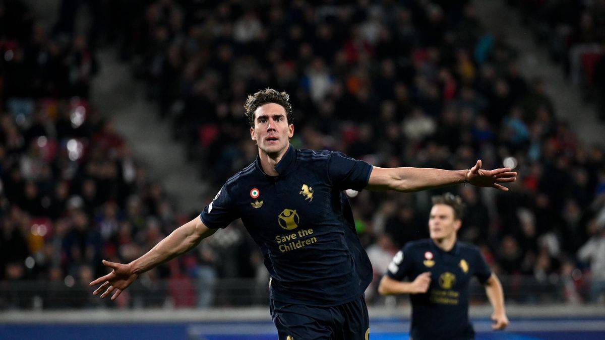 尤文图斯遭遇挫败,欧冠淘汰赛前途渺茫 尤文图斯遭遇挫败,欧冠淘汰赛前途渺茫