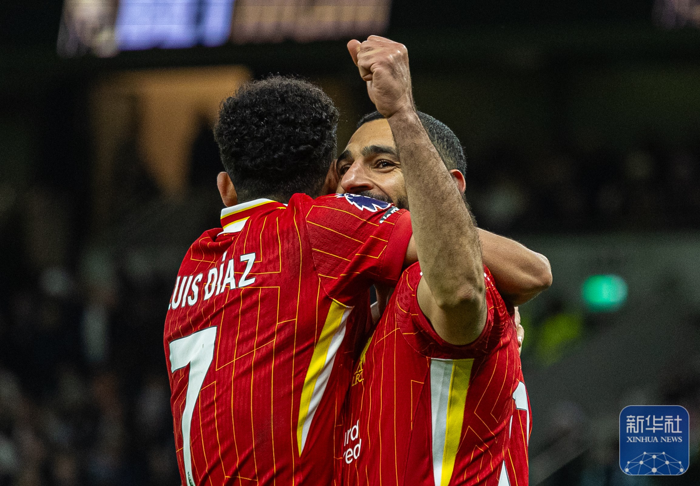 热刺拟对决利物浦,白鹿巷球迷期待胜利 热刺拟对决利物浦,白鹿巷球迷期待胜利