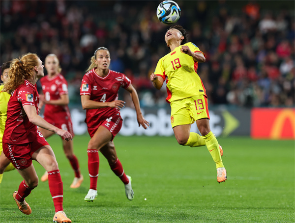 加拿大女足队比轻取牙买加,取得胜利 加拿大女足队比轻取牙买加,取得胜利