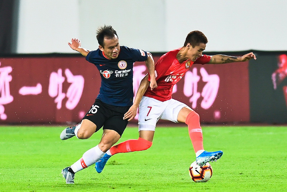 北京人和主场失利，积分榜位置下滑