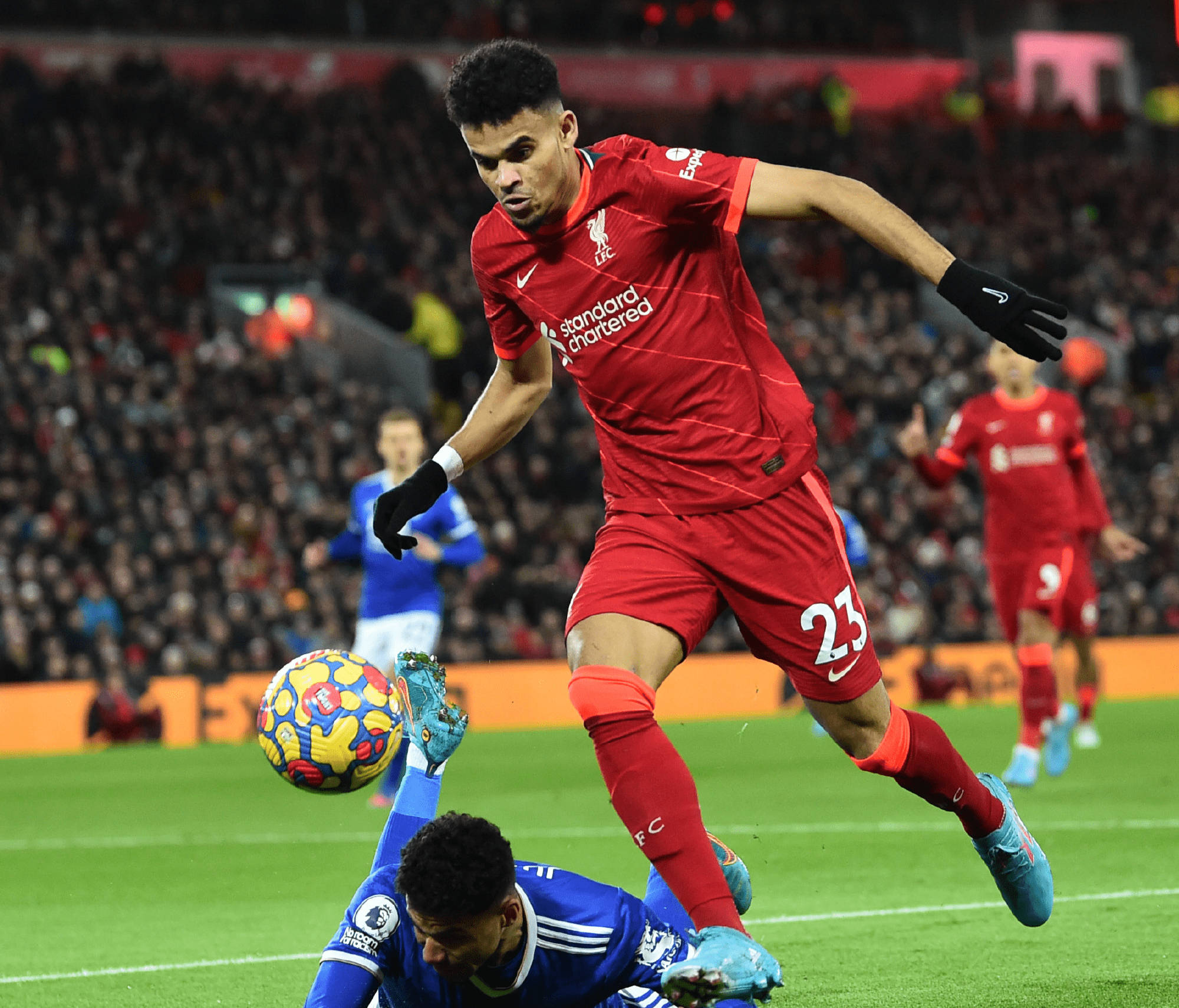 利物浦主力重伤,欧冠出局风险加大! 利物浦主力重伤,欧冠出局风险加大!