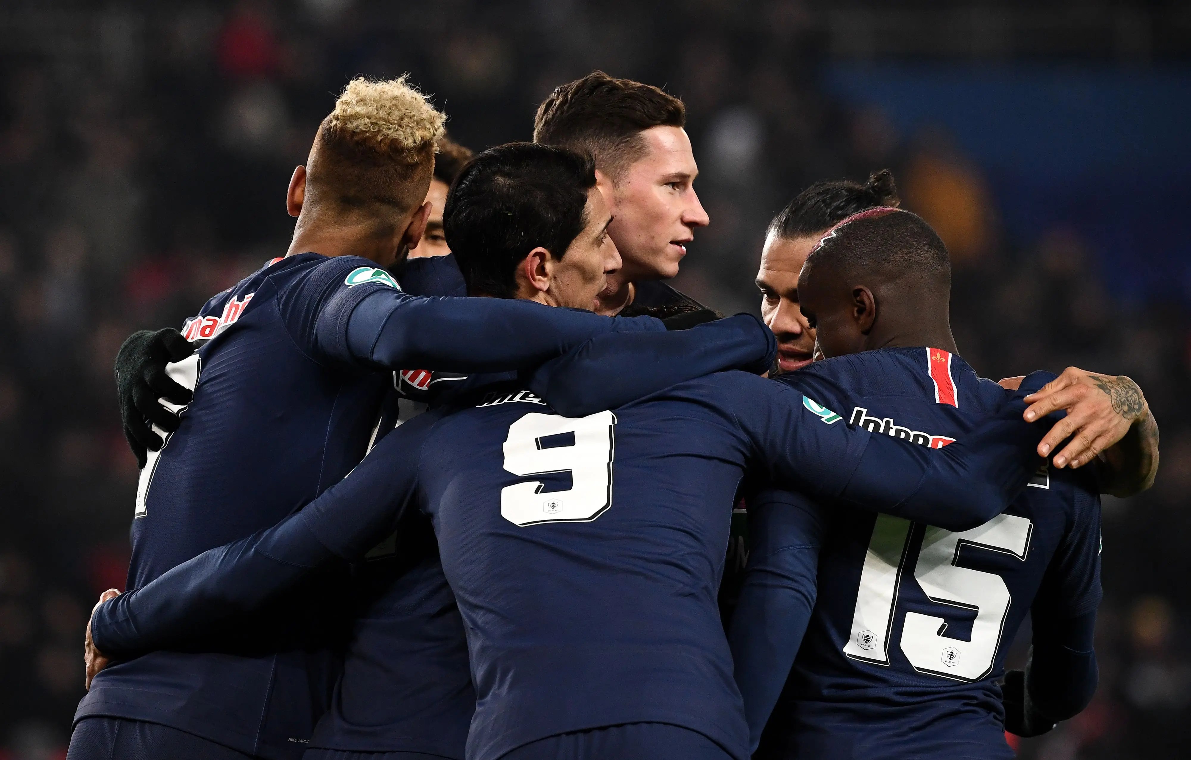 拉齐奥客场大胜,继续保持领先优势 拉齐奥客场大胜,继续保持领先优势