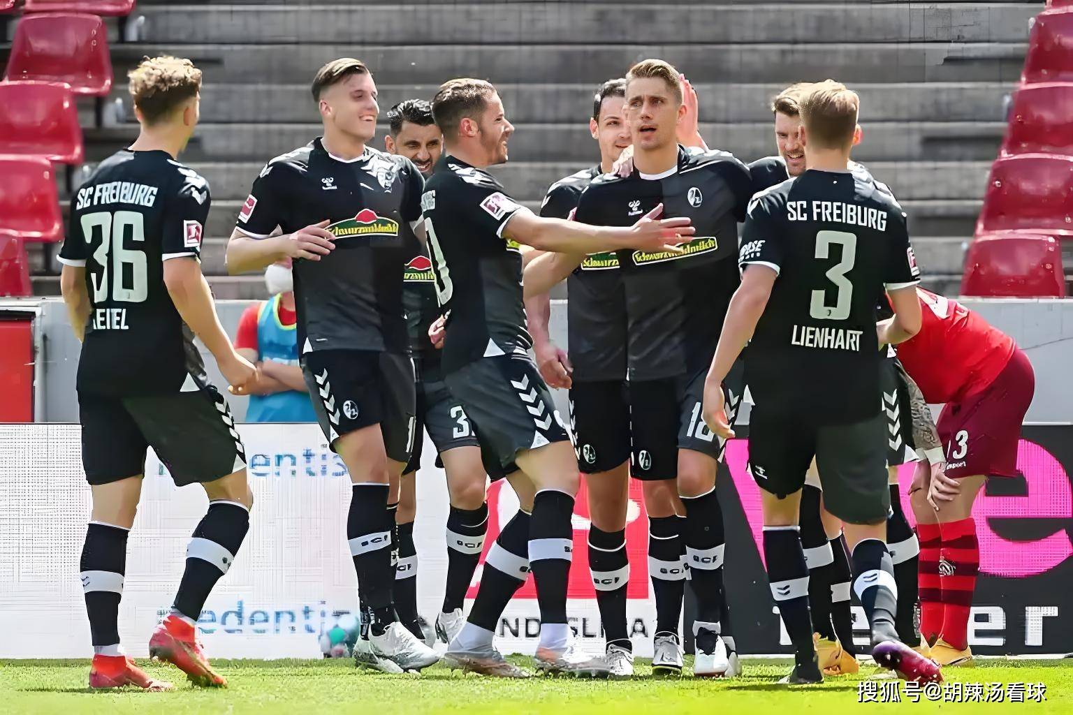 纽伦堡球员集体放假,备战下一场比赛 纽伦堡球员集体放假,备战下一场比赛