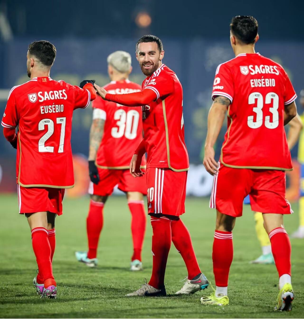 摩纳哥客场不敌对手终结连胜纪录