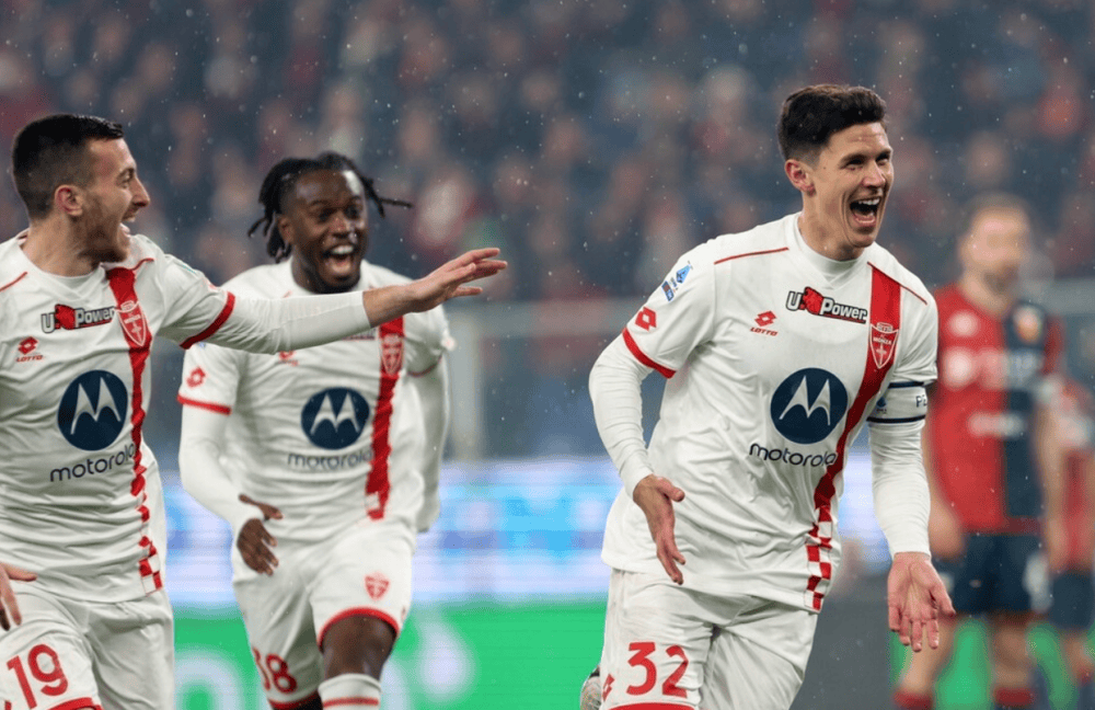 帕尔马备战意甲比赛,全队士气高涨 帕尔马备战意甲比赛,全队士气高涨